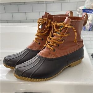 Bass Catskill Leather Waterproof Duck Boots